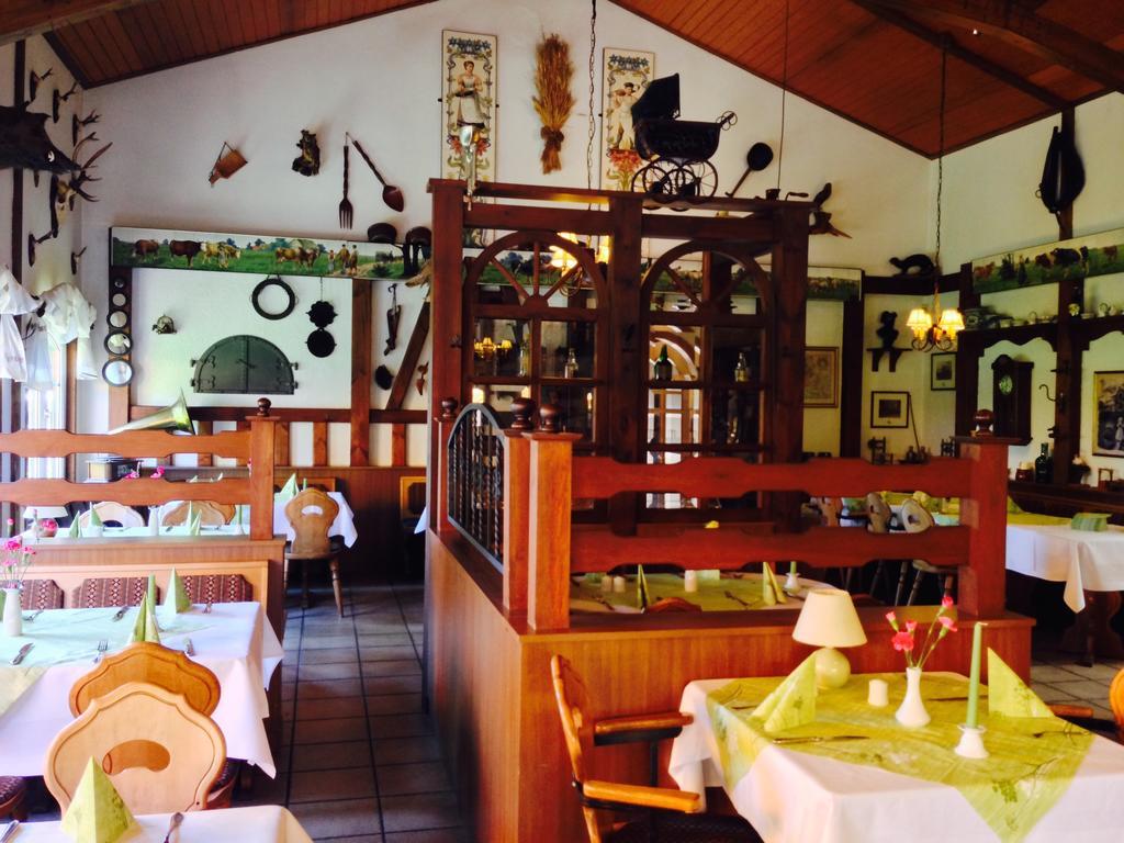 Hotel & Restaurant Zur Spreewaelderin Golßen Eksteriør billede